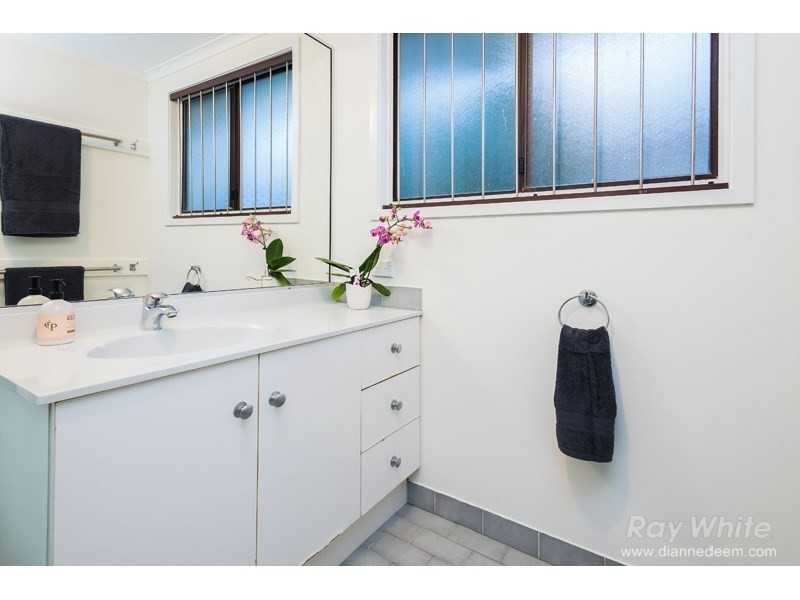 2 Edna Street, Salisbury QLD 4107