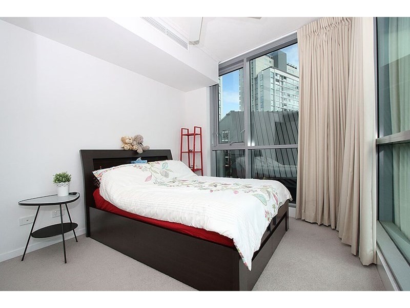 20203/8 Harbour Road, Hamilton QLD 4007