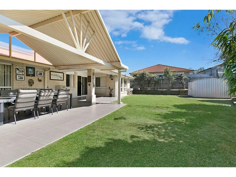 16 Carmel Place, Calamvale QLD 4116