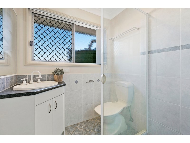 16 Carmel Place, Calamvale QLD 4116