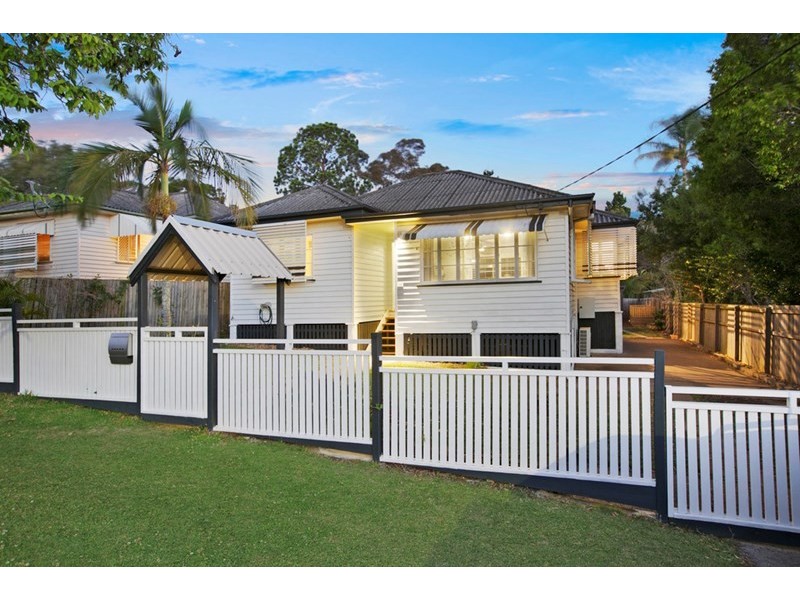 95 Oates Avenue, Holland Park QLD 4121