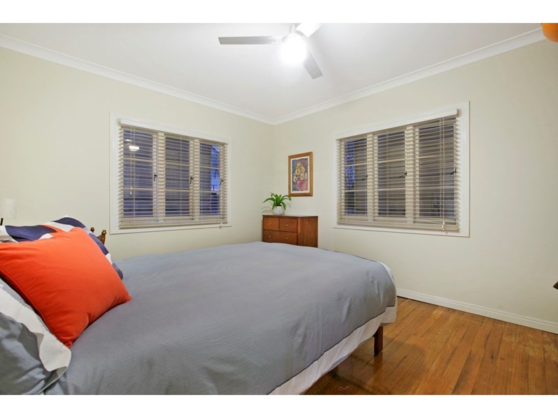 95 Oates Avenue, Holland Park QLD 4121