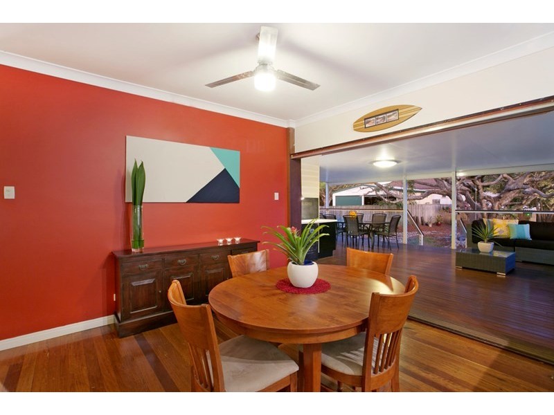 95 Oates Avenue, Holland Park QLD 4121