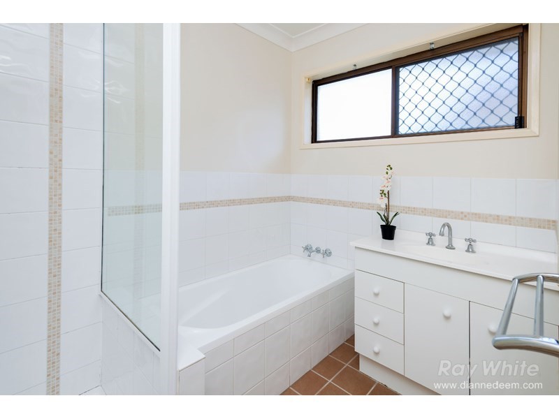 43 Arkose Street, Eight Mile Plains QLD 4113