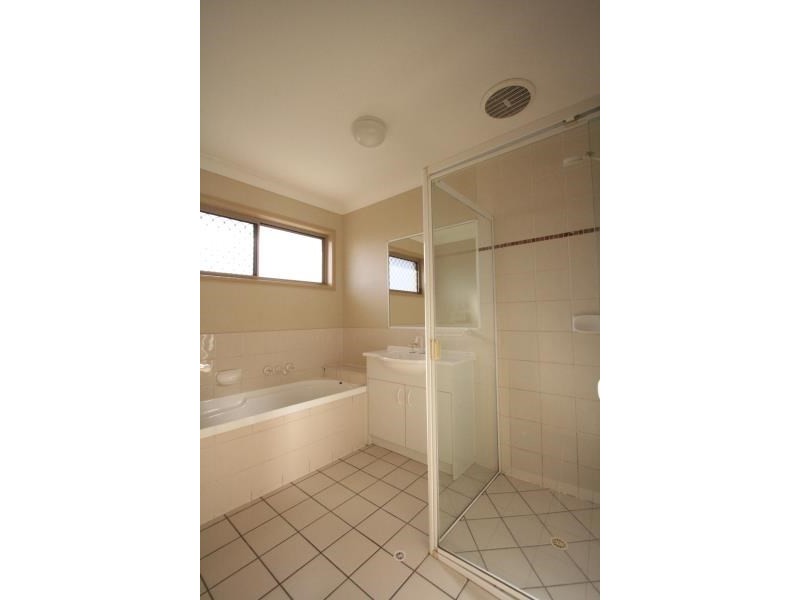 27 Hook Street, Inala QLD 4077