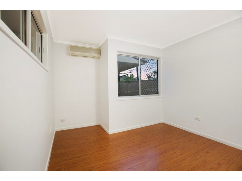 66 Granadilla Street, Macgregor QLD 4109