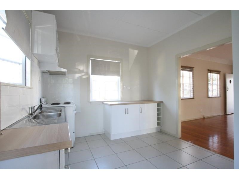 14 Miriam Street, Holland Park West QLD 4121