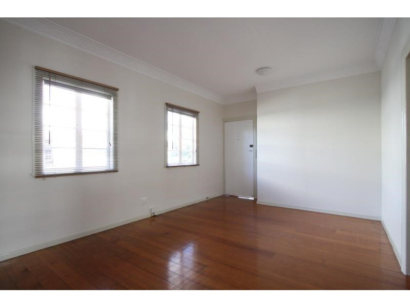 14 Miriam Street, Holland Park West QLD 4121