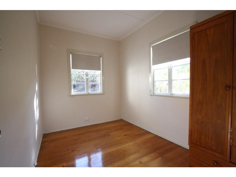 14 Miriam Street, Holland Park West QLD 4121