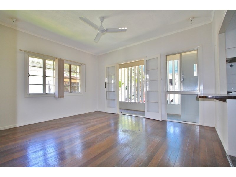 10a Corn Street, Holland Park West QLD 4121