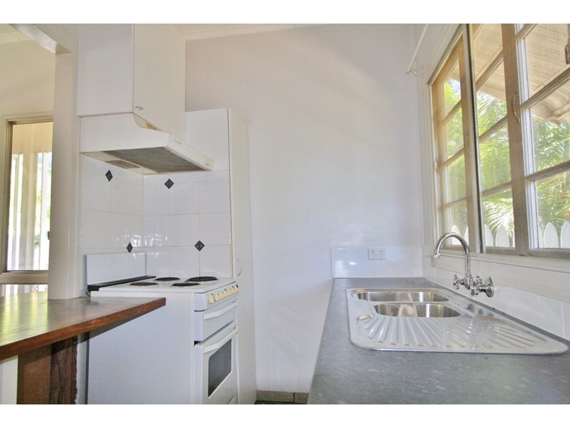 10a Corn Street, Holland Park West QLD 4121