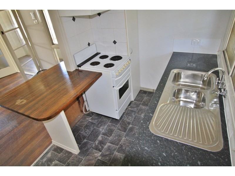 10a Corn Street, Holland Park West QLD 4121