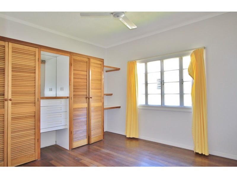 10a Corn Street, Holland Park West QLD 4121