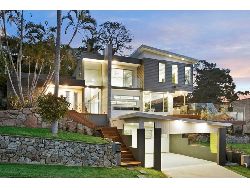 4 Odessa Street, Holland Park West QLD 4121