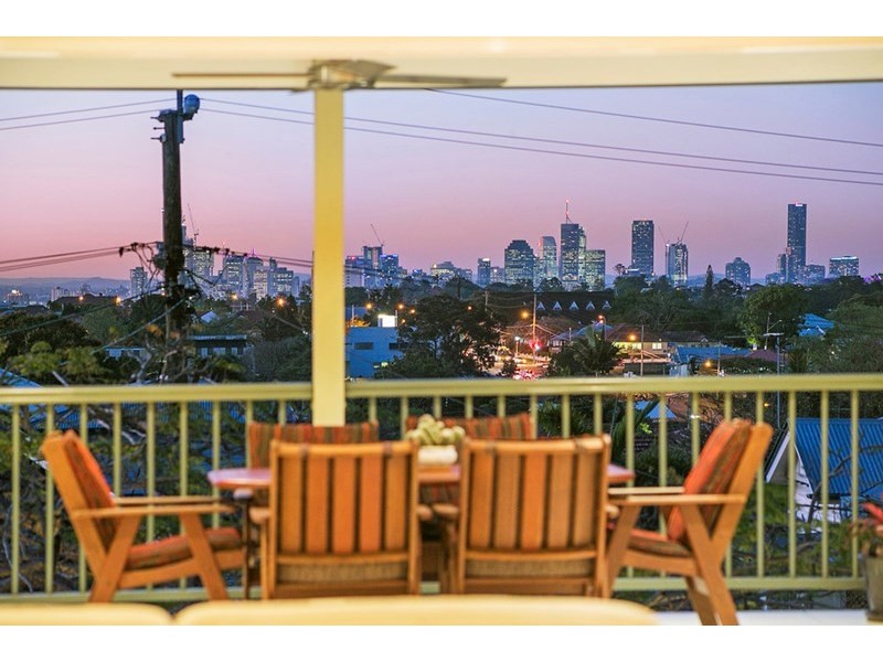 26 Brodie Street, Holland Park West QLD 4121