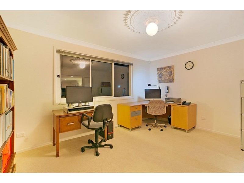 26 Brodie Street, Holland Park West QLD 4121