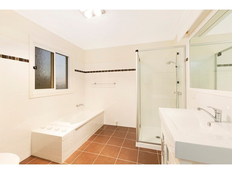 26 Brodie Street, Holland Park West QLD 4121