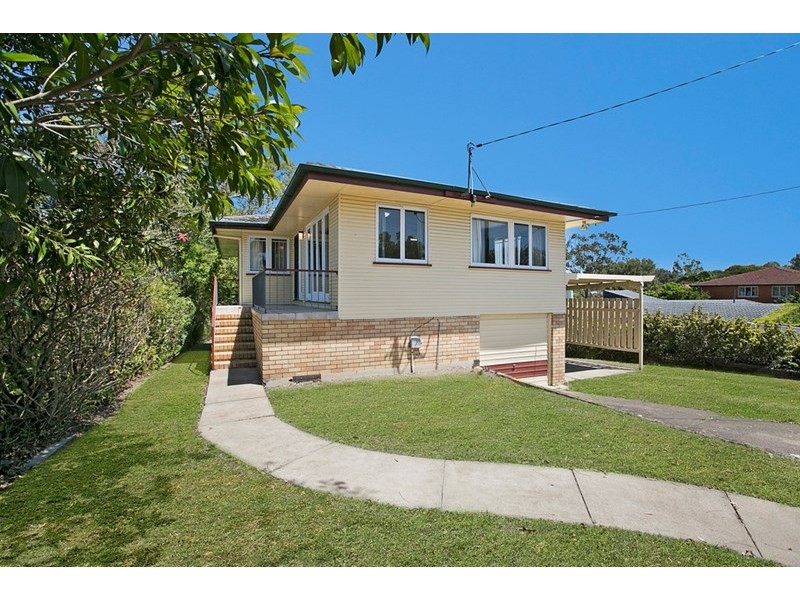 851 Cavendish Road, Holland Park QLD 4121