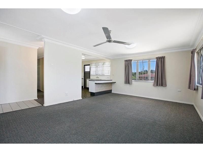 851 Cavendish Road, Holland Park QLD 4121