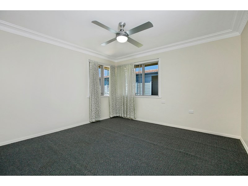 851 Cavendish Road, Holland Park QLD 4121