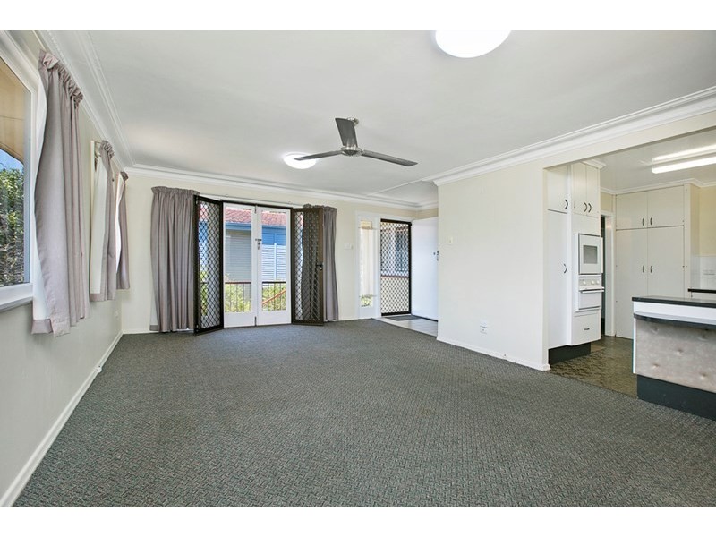 851 Cavendish Road, Holland Park QLD 4121