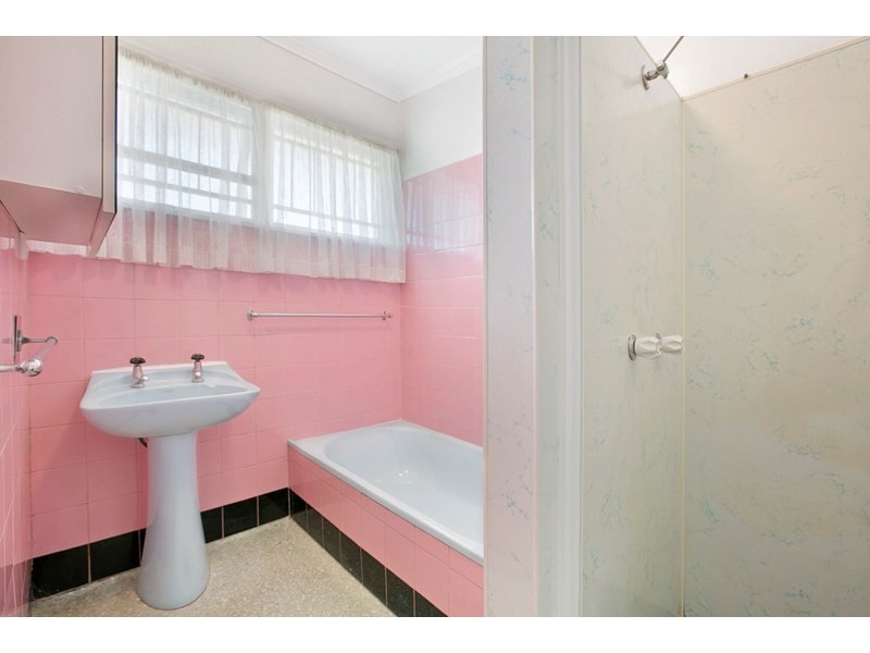 851 Cavendish Road, Holland Park QLD 4121