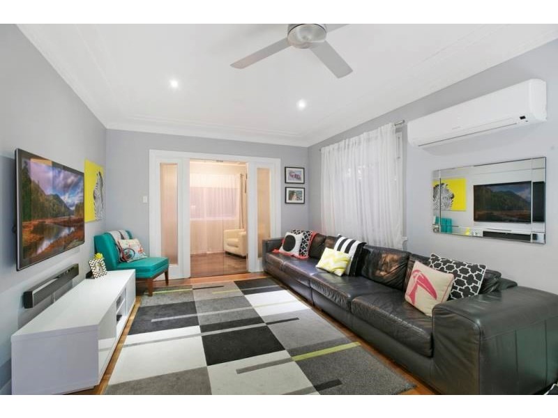 68 Marquis Street, Greenslopes QLD 4120