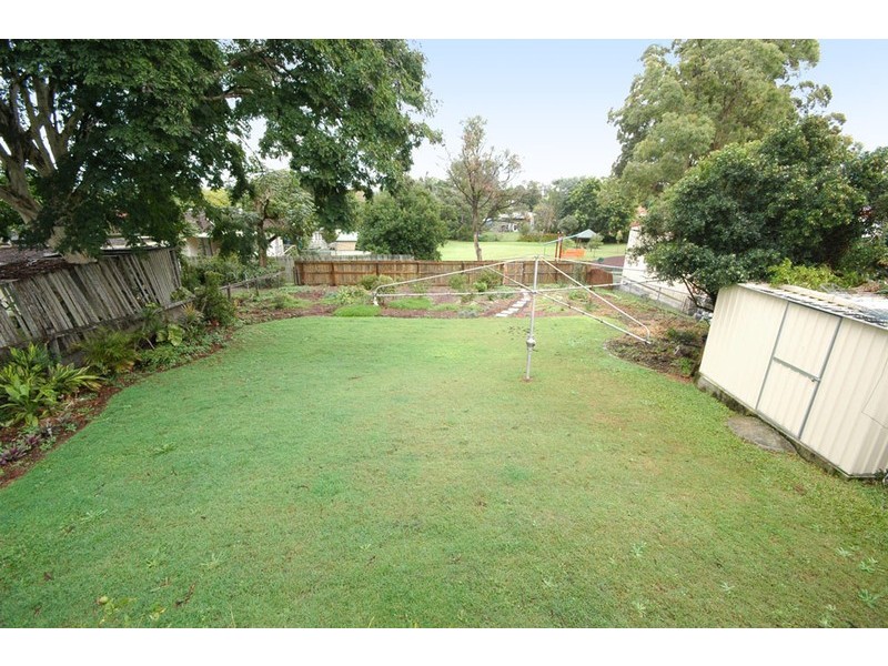 25 Robinson Street, Moorooka QLD 4105