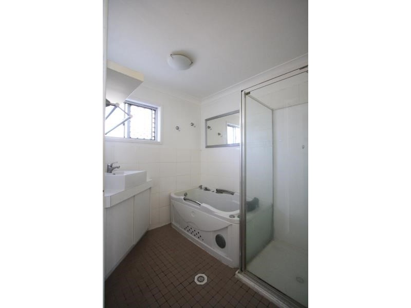 6 Moore Street, Loganlea QLD 4131