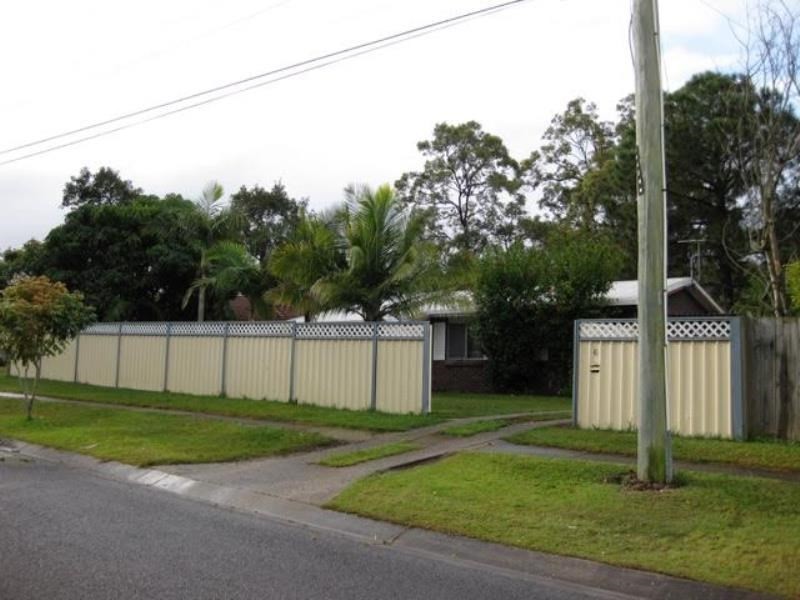 6 Moore Street, Loganlea QLD 4131