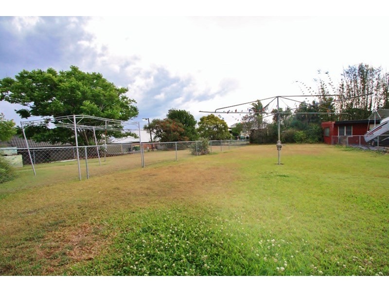 14 Chatsworth Road, Greenslopes QLD 4120