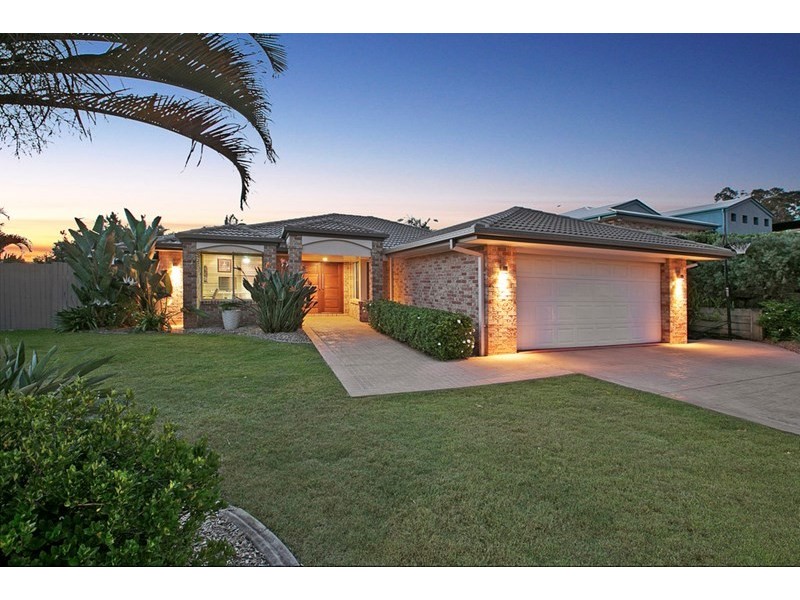 10 Cedar Close, Mackenzie QLD 4156