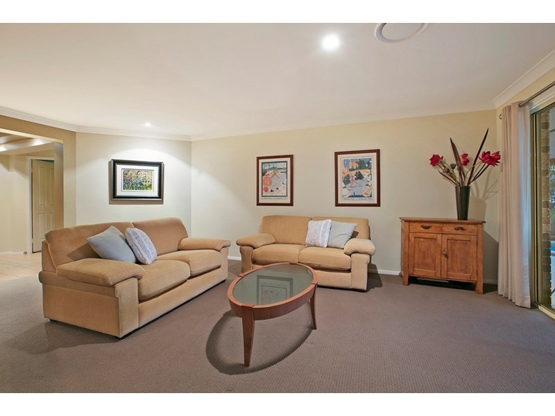 10 Cedar Close, Mackenzie QLD 4156