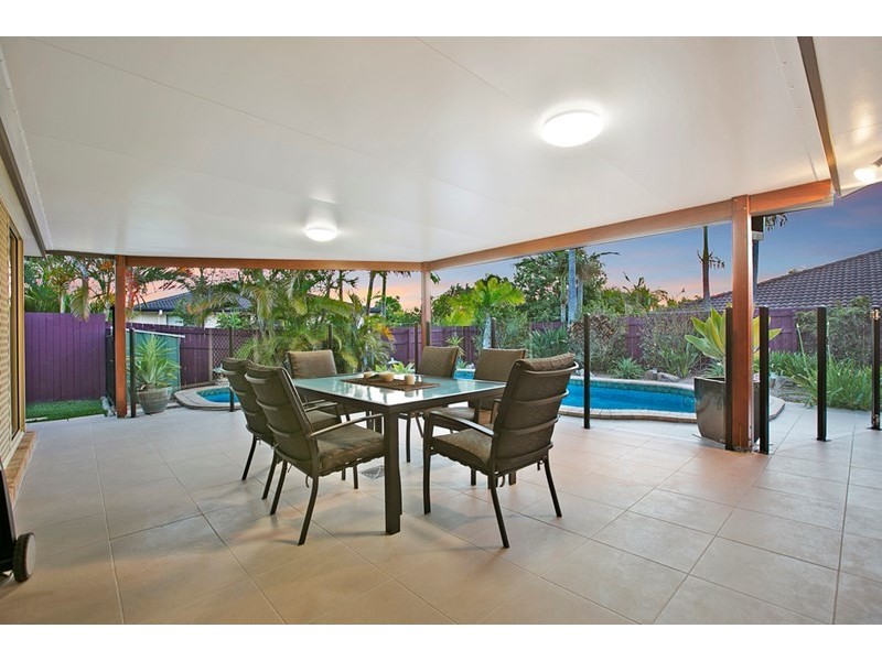 10 Cedar Close, Mackenzie QLD 4156