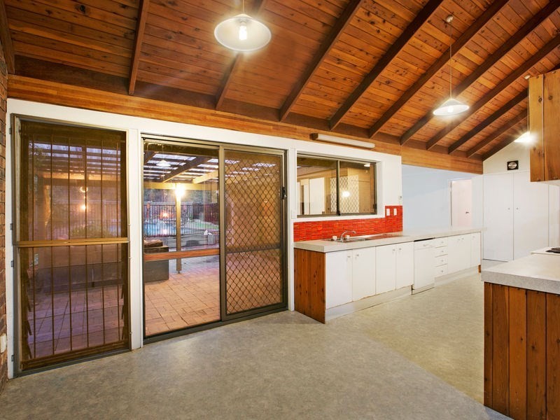 26 Edgehill Street, Nathan QLD 4111