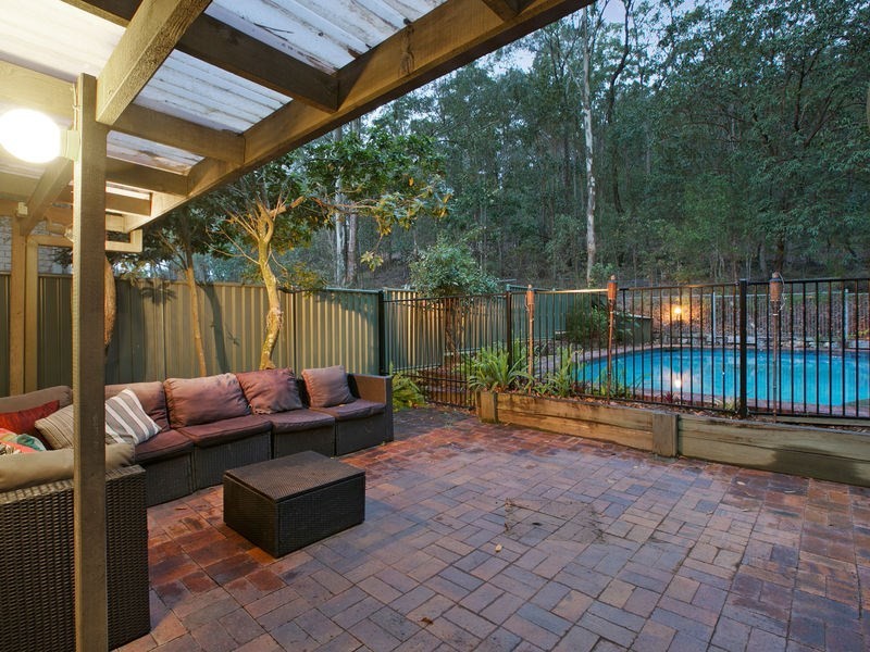 26 Edgehill Street, Nathan QLD 4111