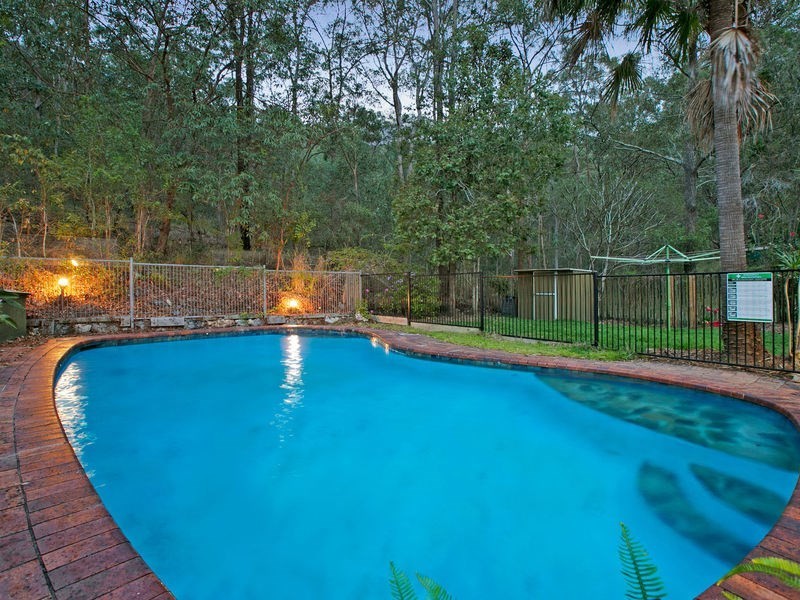 26 Edgehill Street, Nathan QLD 4111