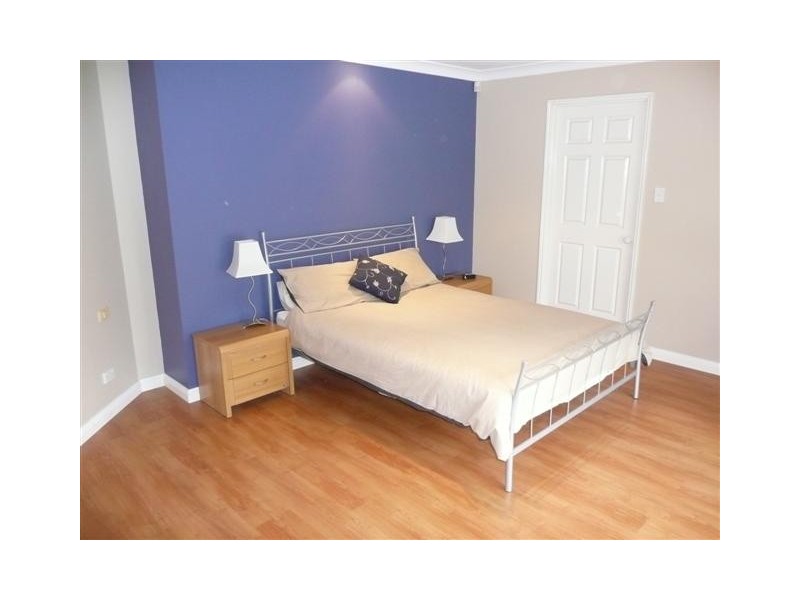 74 Blue Grass Crescent, Eight Mile Plains QLD 4113