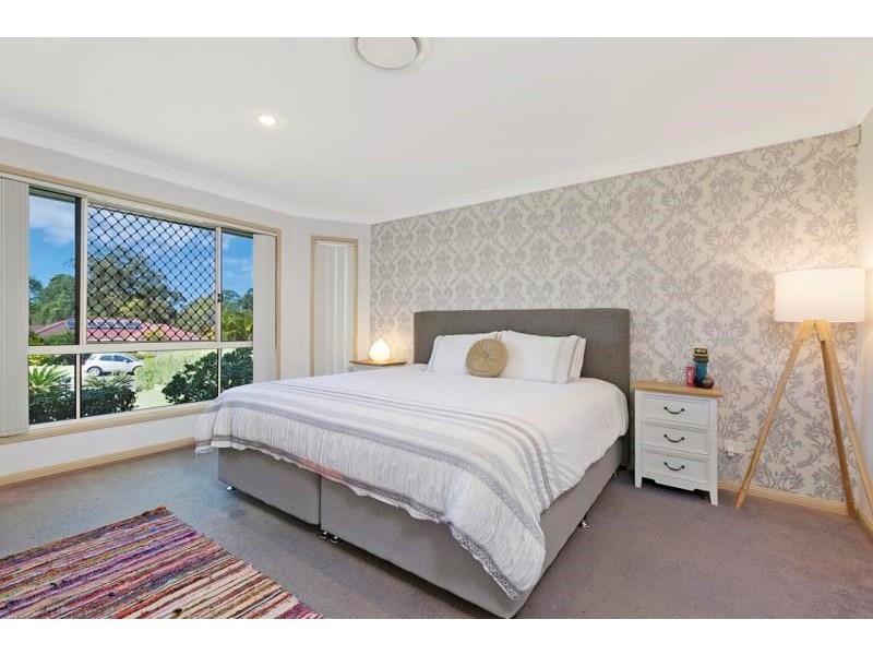 16 Carmel Place, Calamvale QLD 4116