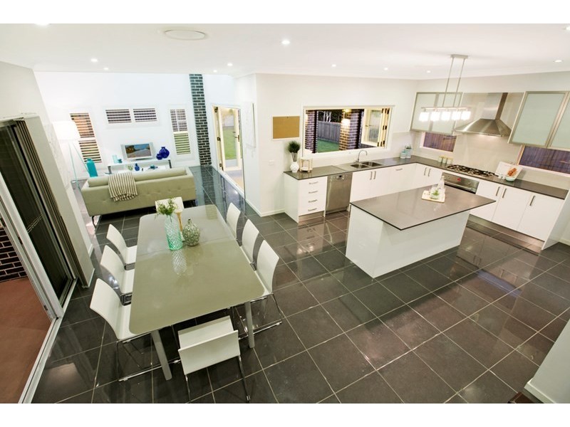 38 Brockhouse Street, Upper Mount Gravatt QLD 4122