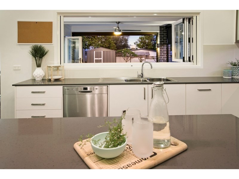 38 Brockhouse Street, Upper Mount Gravatt QLD 4122