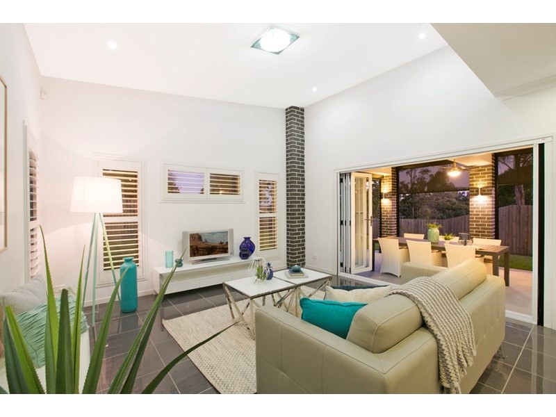 38 Brockhouse Street, Upper Mount Gravatt QLD 4122