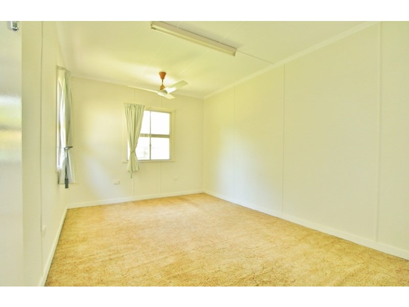 8 Gladstone Street, Coorparoo QLD 4151