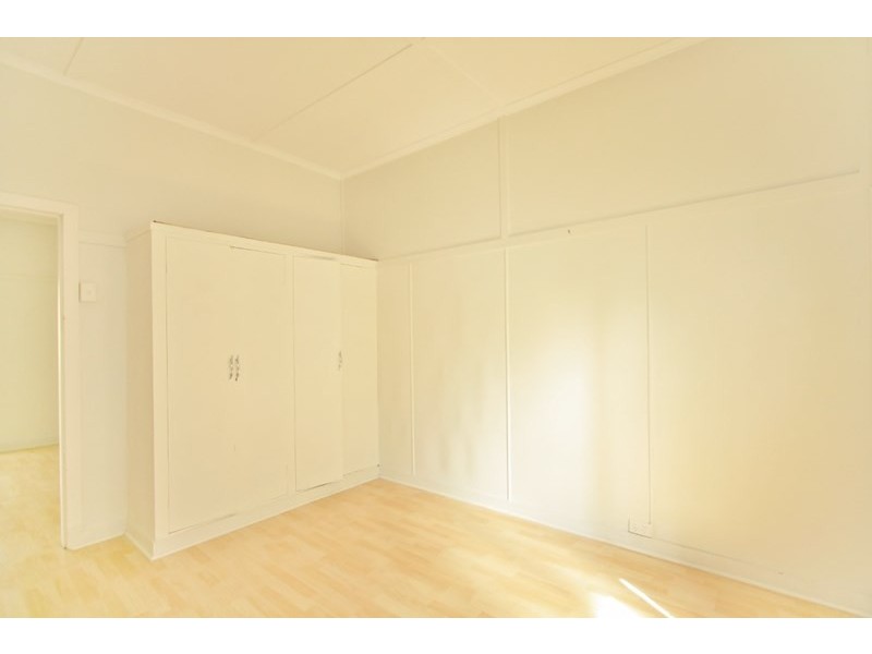 42 Abbotsleigh Street, Holland Park QLD 4121