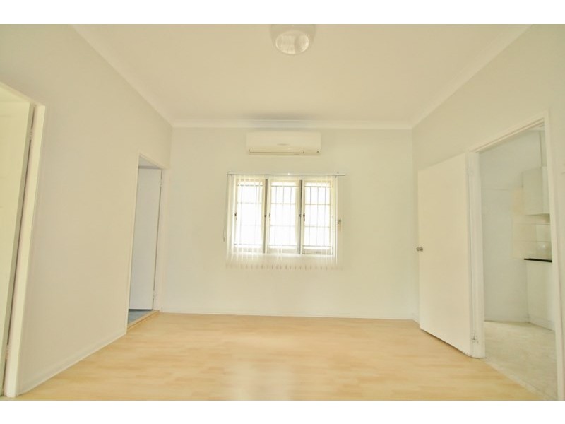 42 Abbotsleigh Street, Holland Park QLD 4121