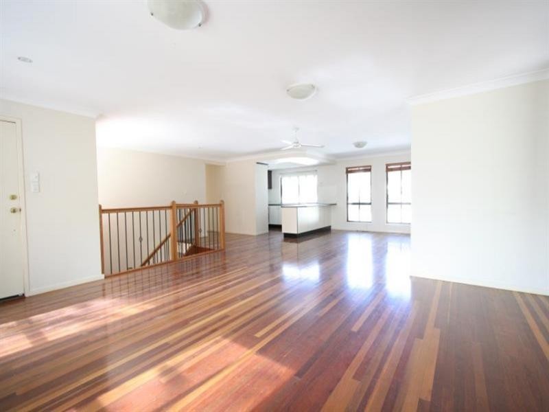 35 Combles Road, Camp Hill QLD 4152