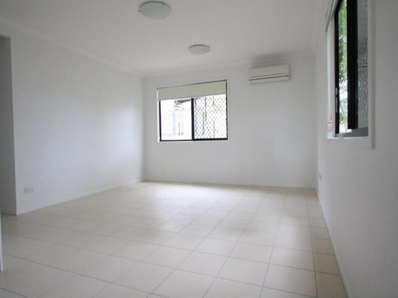 35 Combles Road, Camp Hill QLD 4152