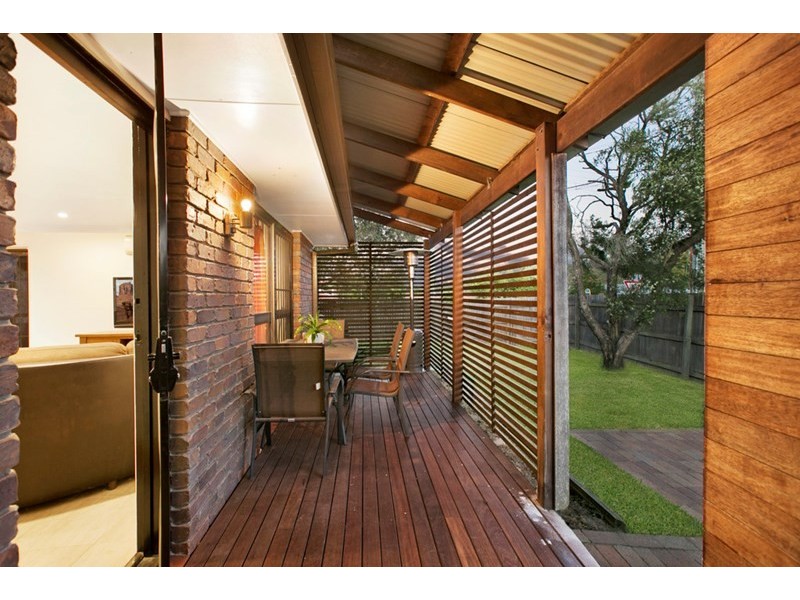 827 Cavendish Road, Holland Park QLD 4121