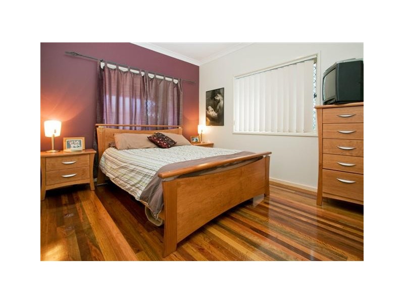 72 Stanley Road, Camp Hill QLD 4152