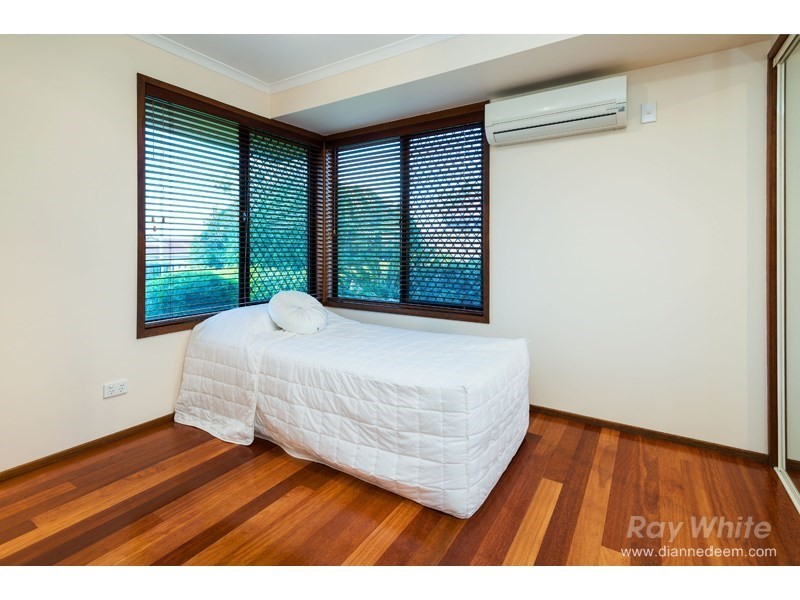 43 Chanel Crescent, Eight Mile Plains QLD 4113